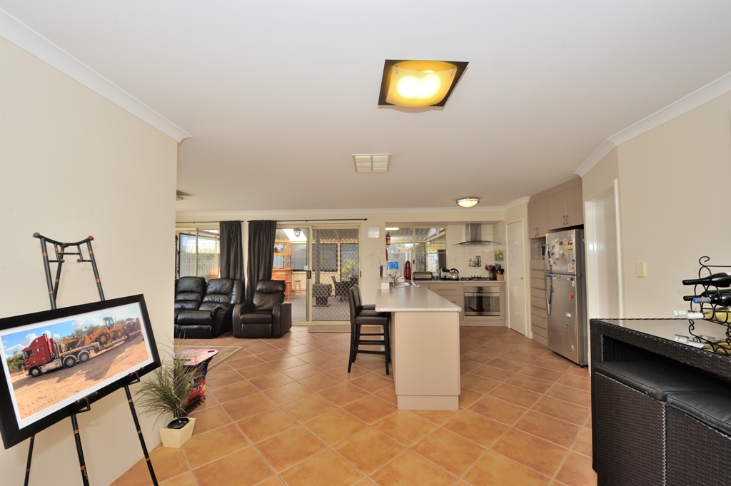 2 Dior Place, Greenfields WA, 6210, Greenfields - Thumbnail 6