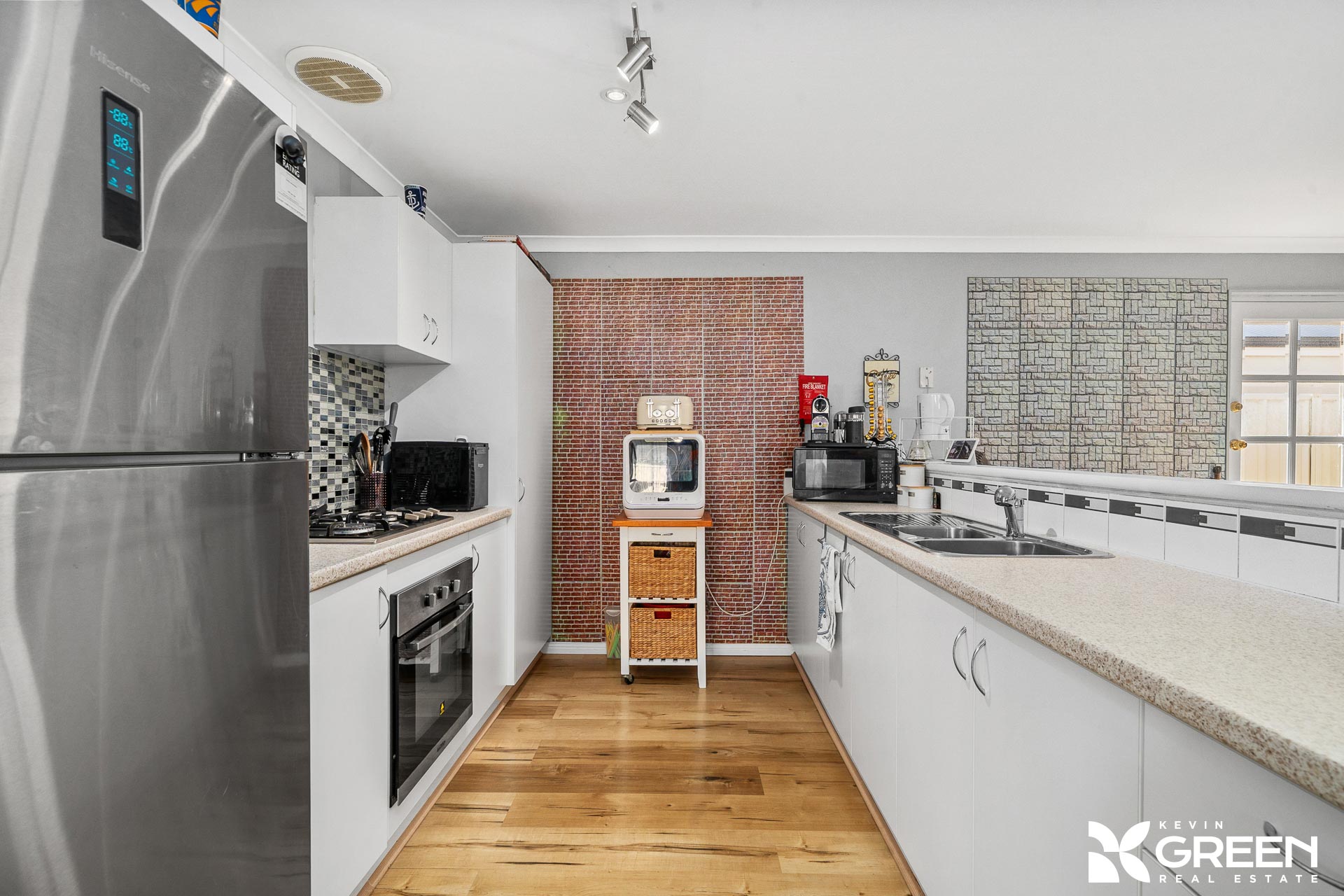 17 Lascelles Circus, Lakelands WA, 6180, Lakelands - Thumbnail 3